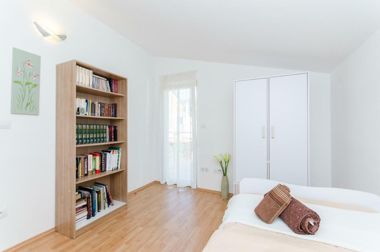 Dalmatian Village Charm - Spacious Villa With Pool Near Trogir Primorski Dolac Exteriér fotografie